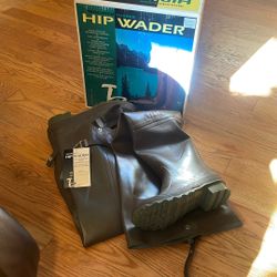 Hip Waders Insulated New