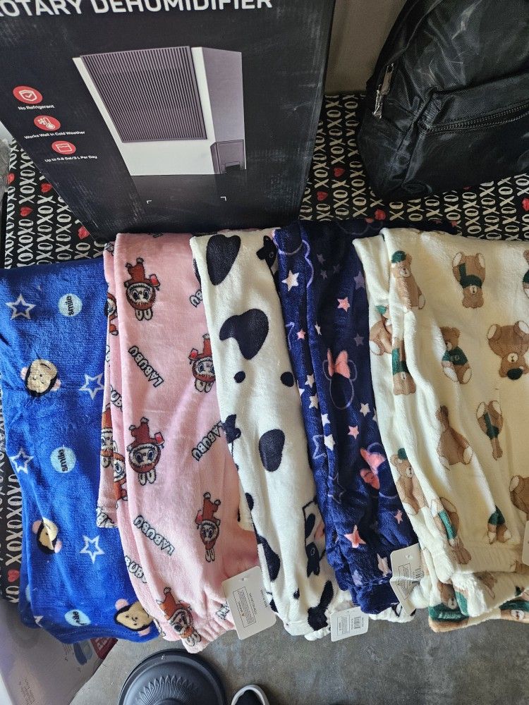 New One Size Pijamas Pants $6 Each