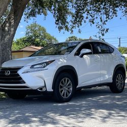 2015 Lexus NX 200t 