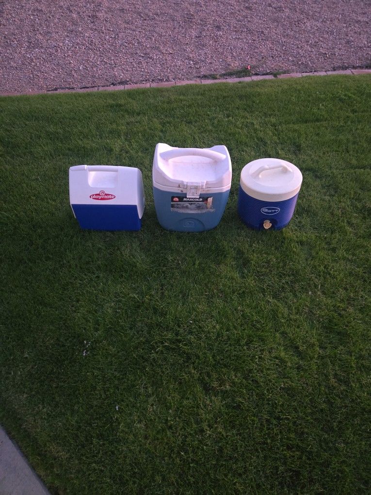 3 Coolers
