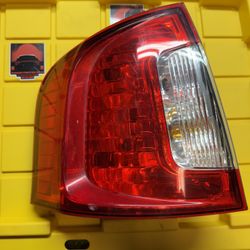 Ford Edge Left LH Driver Tail Light Assembly 2011 2012 2013 2014 Used OEM Nice