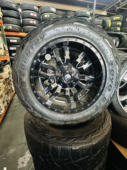 20 Inch Fuel Wheels With Tire 33x12.50x20 Available 