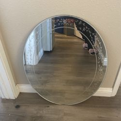 Mirror 