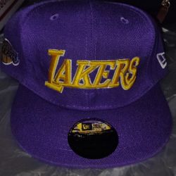 LAKERS 