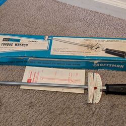 Vintage Sears Craftsman 44642
Made in the USA Torque wrench in original box