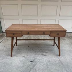 Ashley Furniture Thadamere