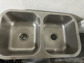 Stainless Steel Double Basin Kitchen Sink includes garbage disposal
