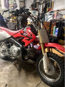 2008 Crf50f (first kick)