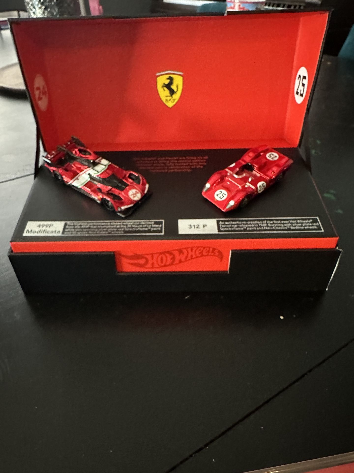 Hot Wheels Ferrari 2 Pack