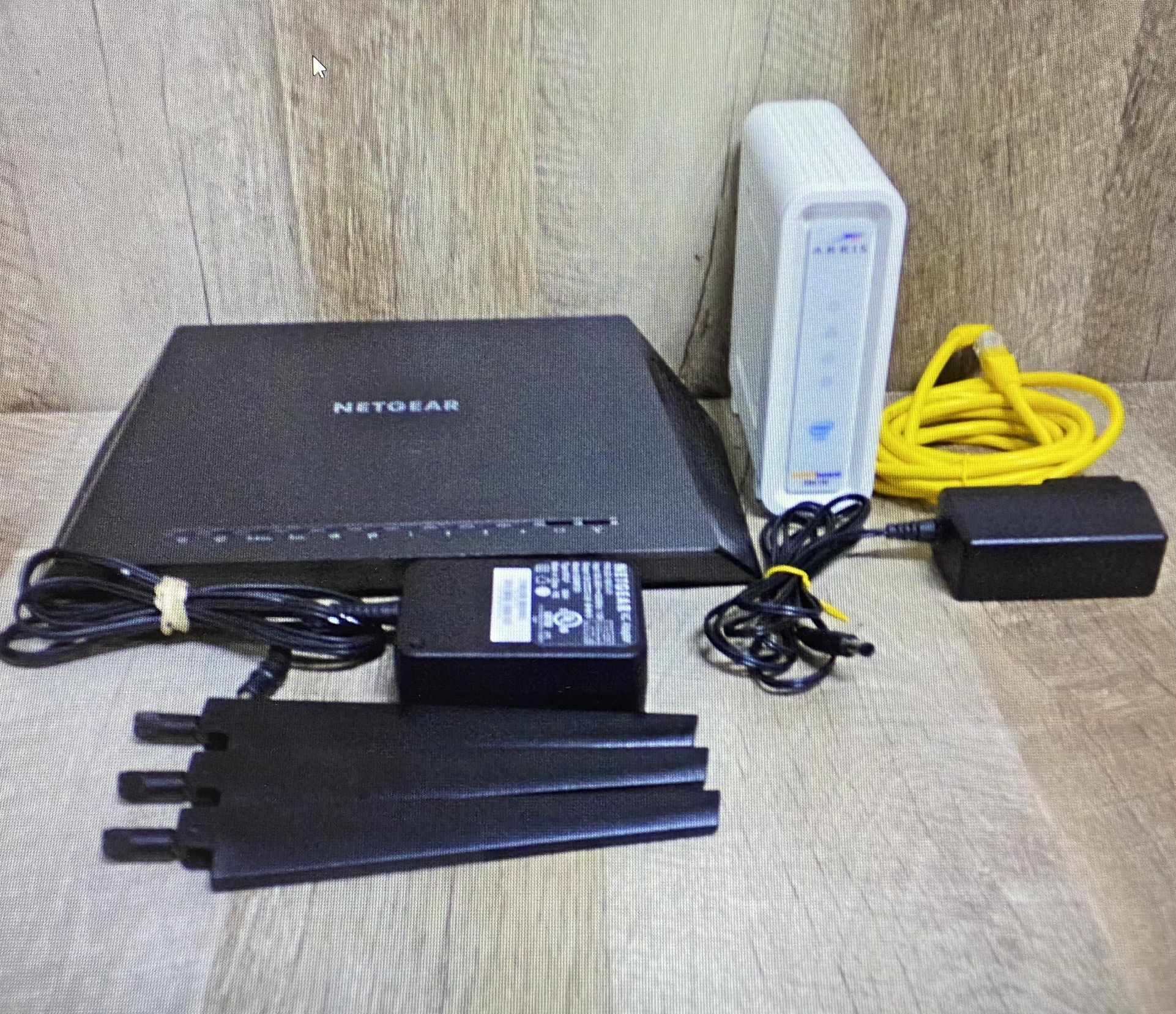 Combo, Netgear Nighthawk AC1900 Smart WiFi + Arris Surf Board
