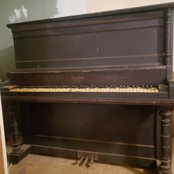 Kingsbury Piano