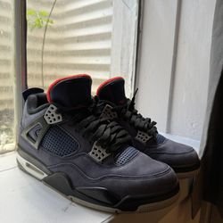 Air Jordan 4 Retro Winter ‘Loyal Blue’