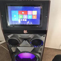 Karaoke Machine/ Bluetooth Speaker 