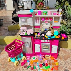 Kids kitchen.. included everything toys
