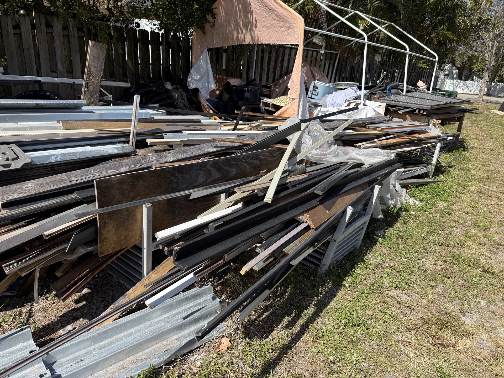 Final $5 blowout wood metal composite picture art frame moldings