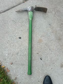 Garden Mattock Pickaxe Tool
