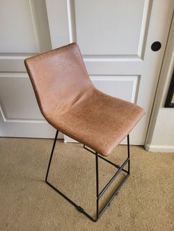 Modern Chair/Stool