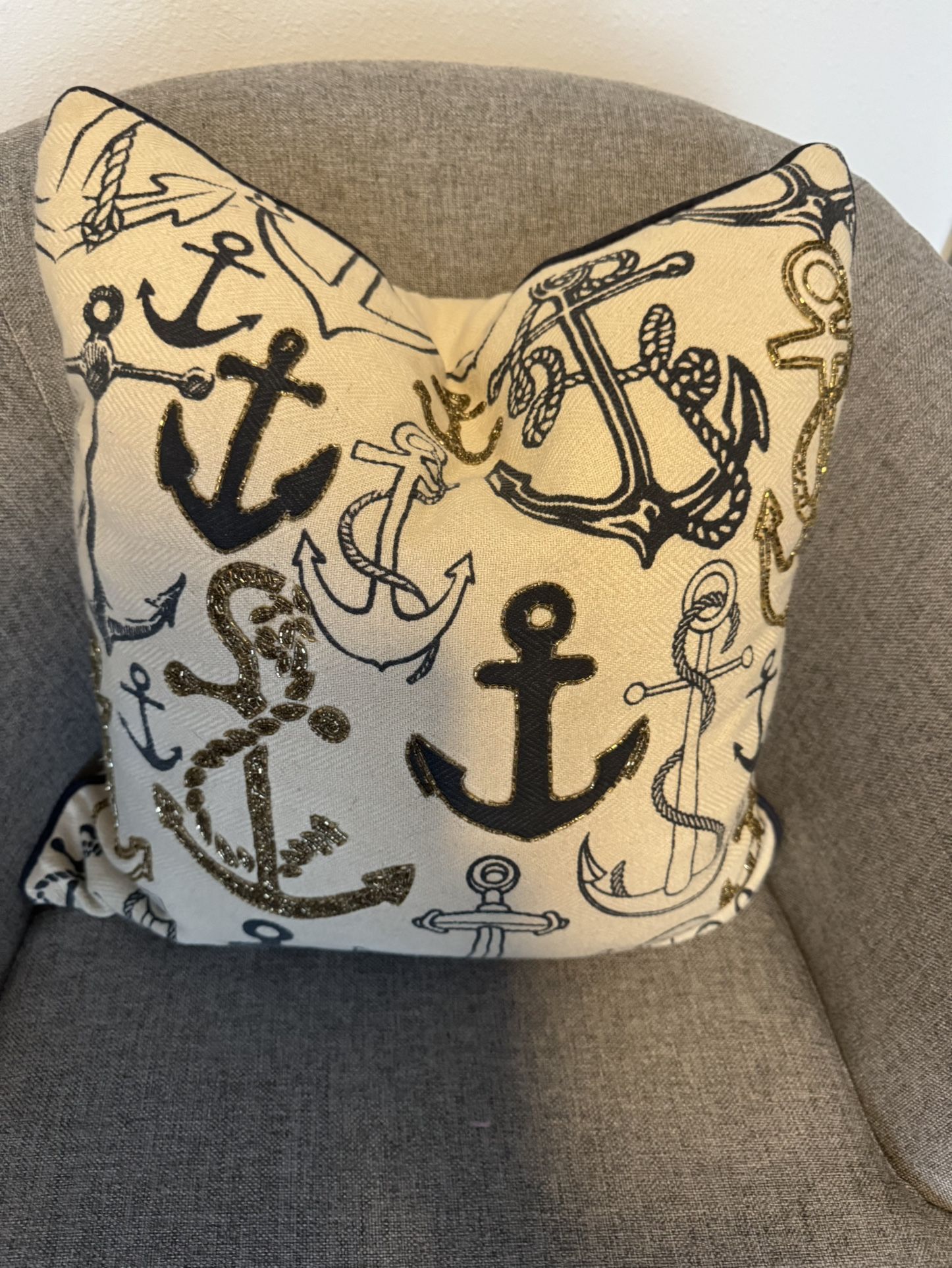 Nautical pillow and throw blanket. If they’re posted they’re available. Read description