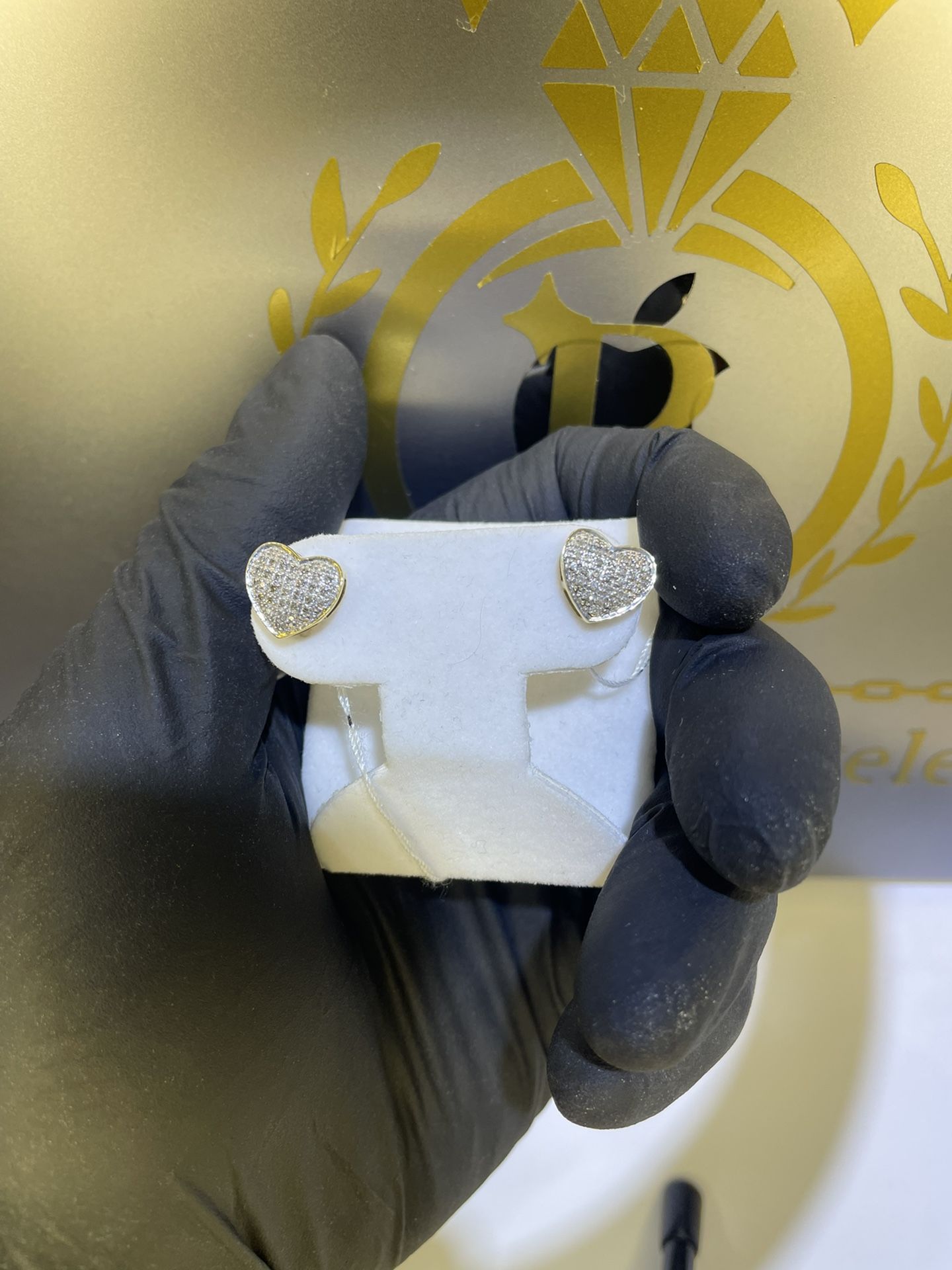 10kt Heart Diamond Earrings