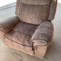 Recliner couch