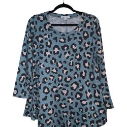 Green Envelope Ladies Print Top Size 1X