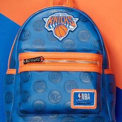 NWT Loungefly NBA New York Knicks logo debossed mini backpack