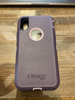 Iphone x Otterbox Defender. $15