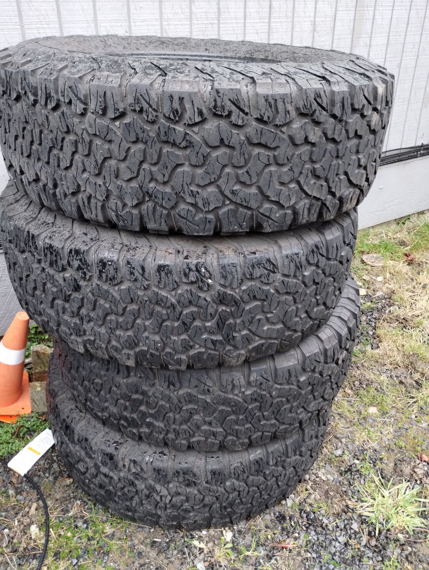Tires like new