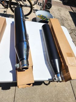 2021 Harley Davidson Street Bob Oem Exhaust Pipes