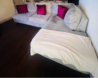 Sectional couch