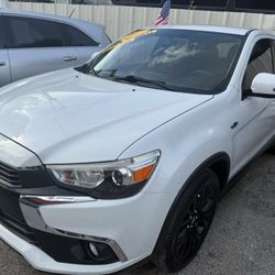 2017 Mitsubishi Outlander 2.4 Se 103k Miles  Very Nice 
