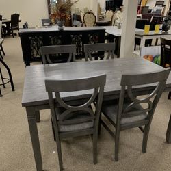 DINING TABLES 