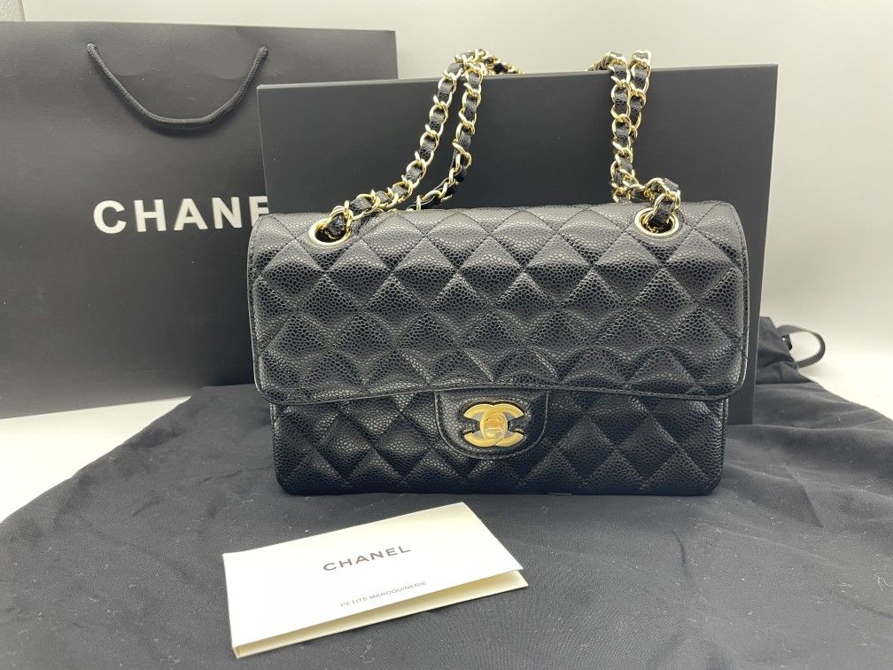 Women's Chanel mini Classic Shoulder Bag