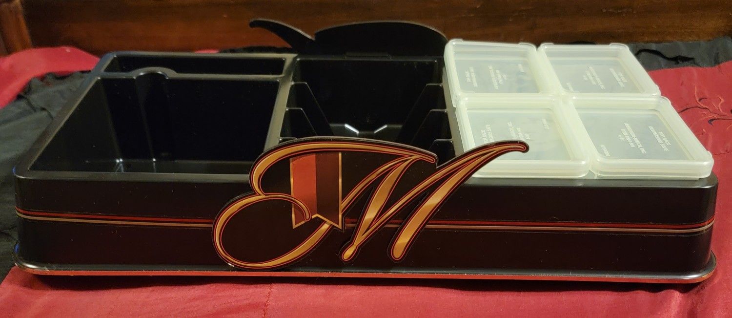 2004 Anheuser-Busch,Inc,Michelob Lager,St. Louis,MO Napster Tray Condiments Cups & LidsBar HELPER