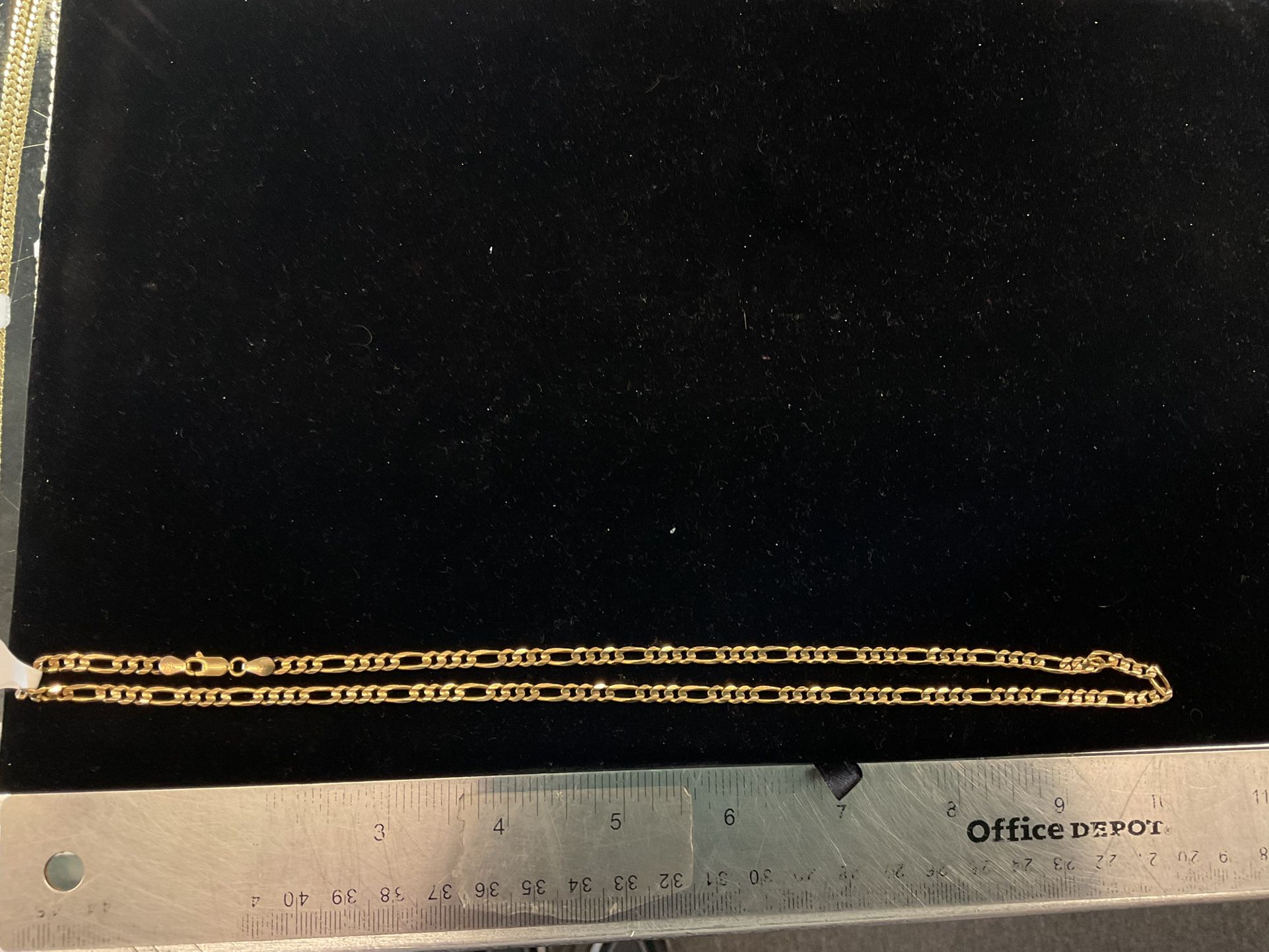 14k Figaro Chain 39051 1LL Clothing