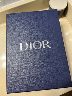 Dior B30’s