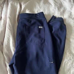 Woman’s Figs Jogger Scrub Pants Size M