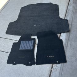 Nissan Altima Mats 