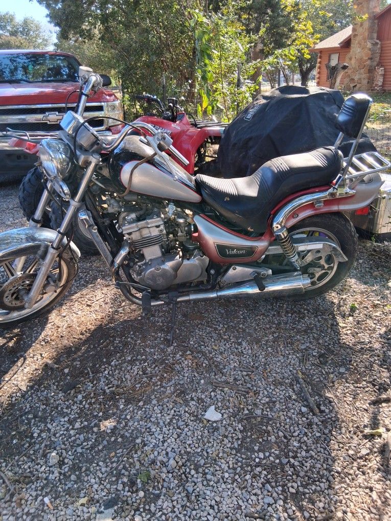 800$kawasaki Vulcan 500cc 1995