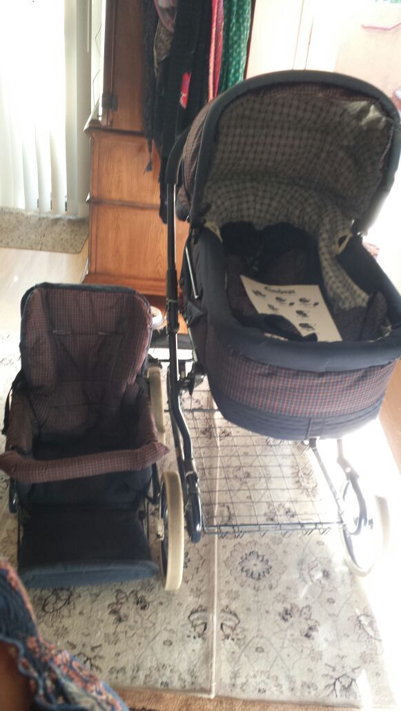 Emmaljunga Park Lane Stroller