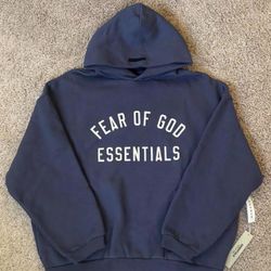 🔥 FOG Essentials Marine Blue – Brand New | 100% Authentic | Size Medium