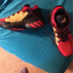 Adidas Size 11 Men’s Shoe