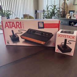 Atari 2600 + Console
