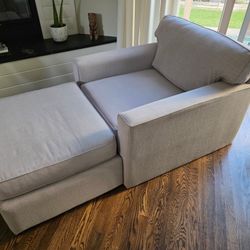 Large Arm Chair With Ottoman 