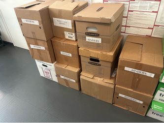 Free 11 boxes of mixed 3” and 4” inches black binders