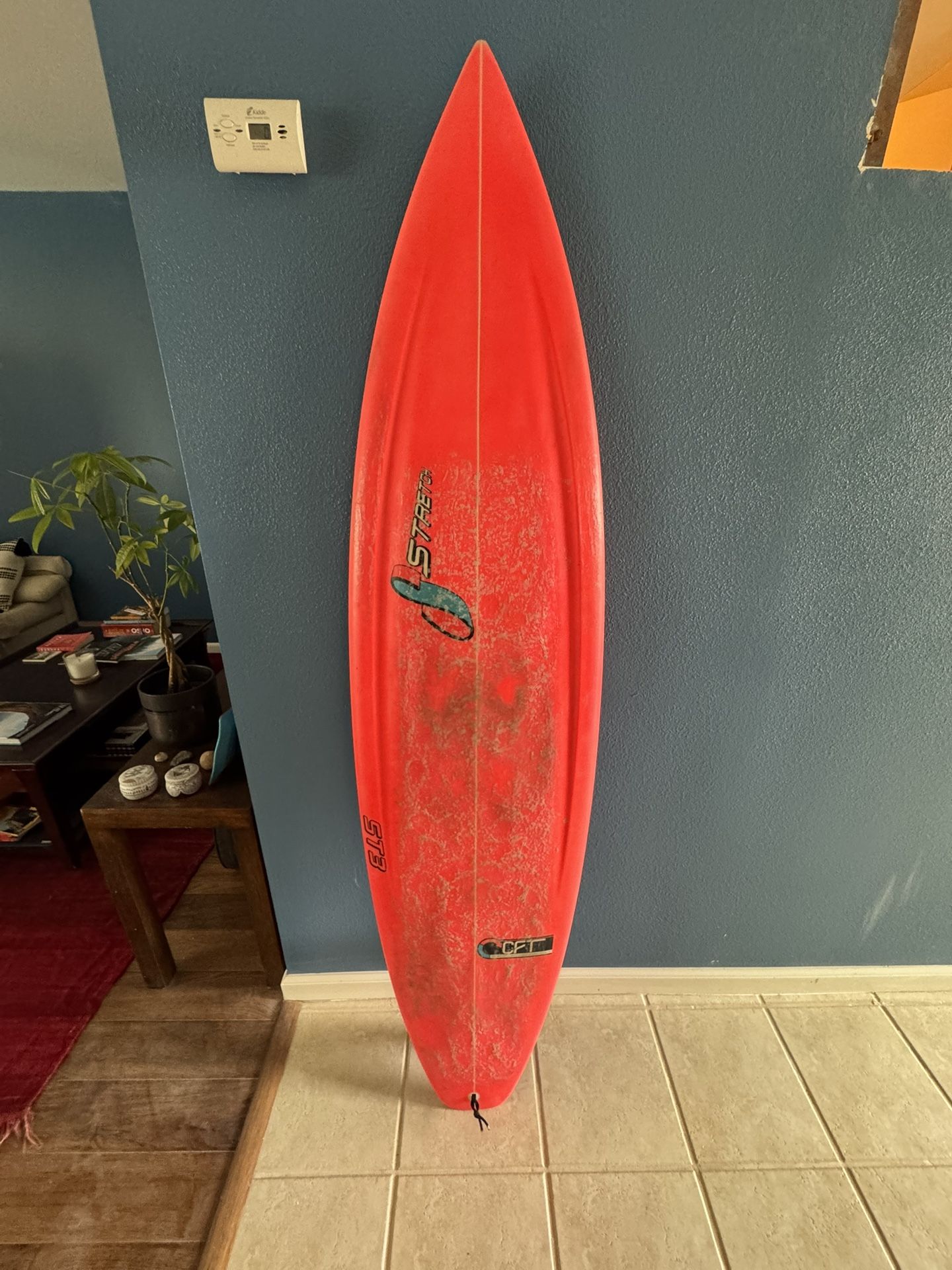 6’2 Stretch surfboard