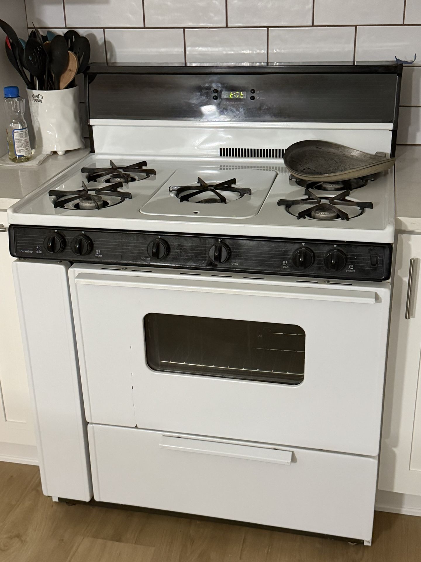 Gas Stove And Refrigerator