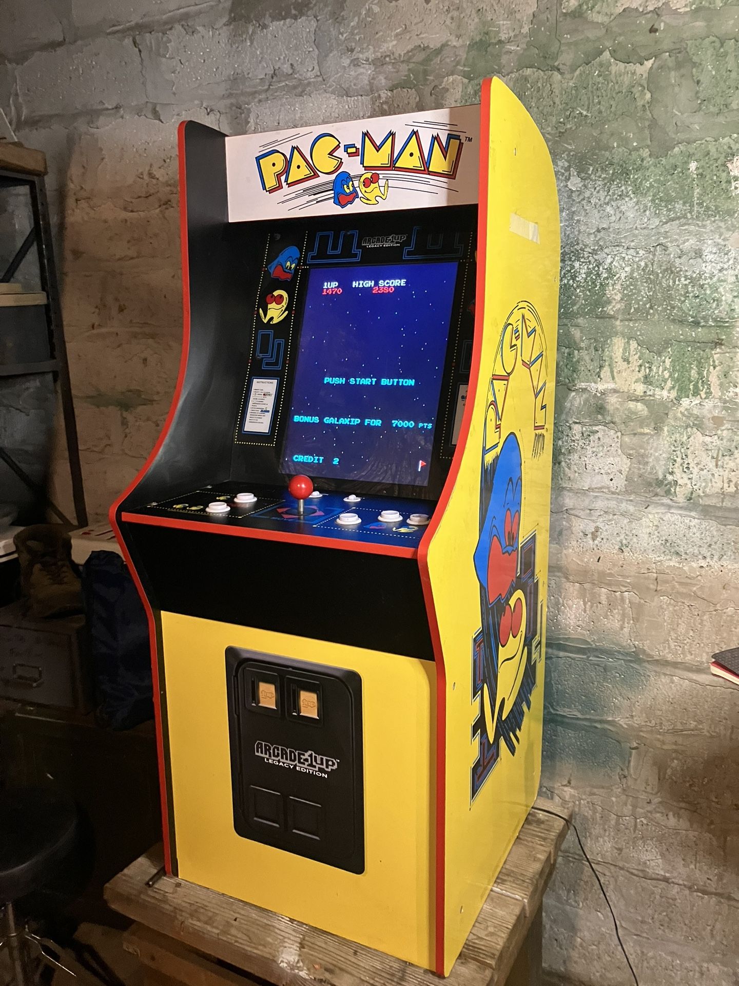 Pac-Man Arcade Game