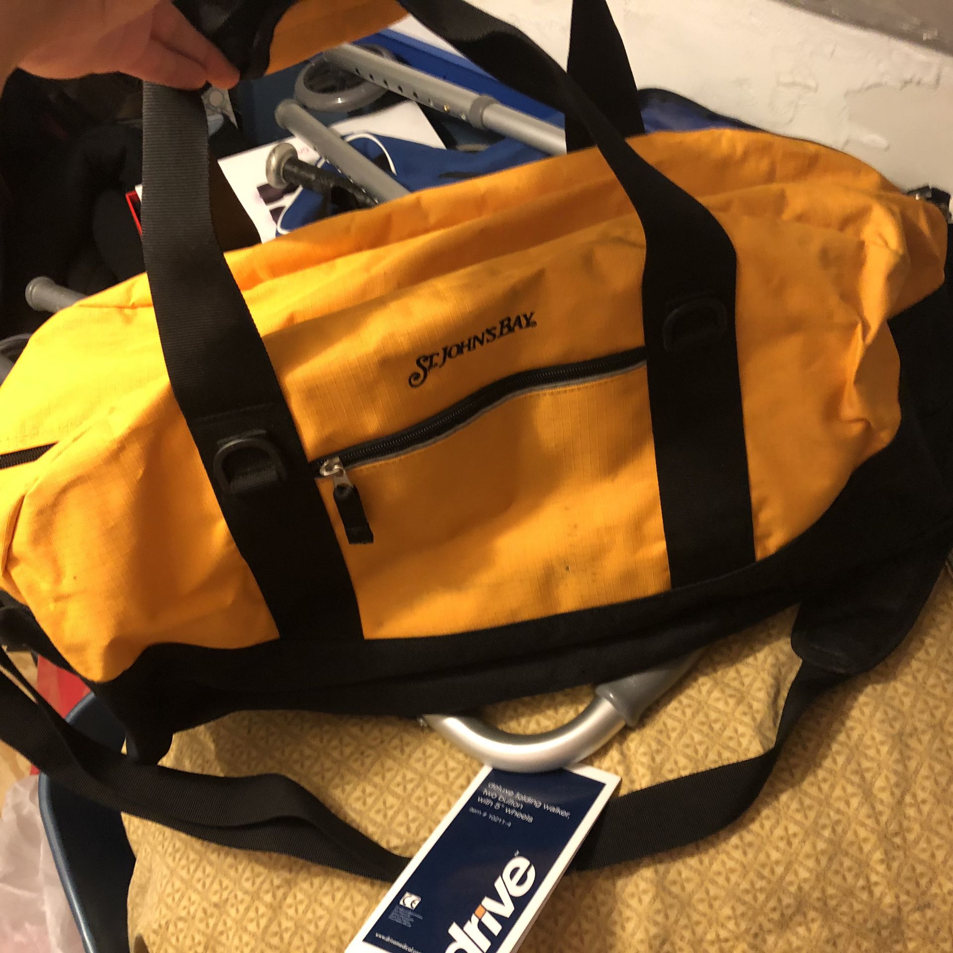 Duffle bag used in good condition