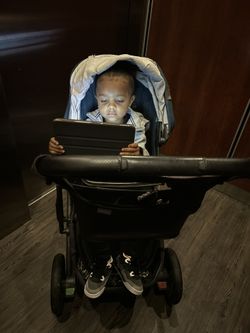 Uppababy Cruz V2